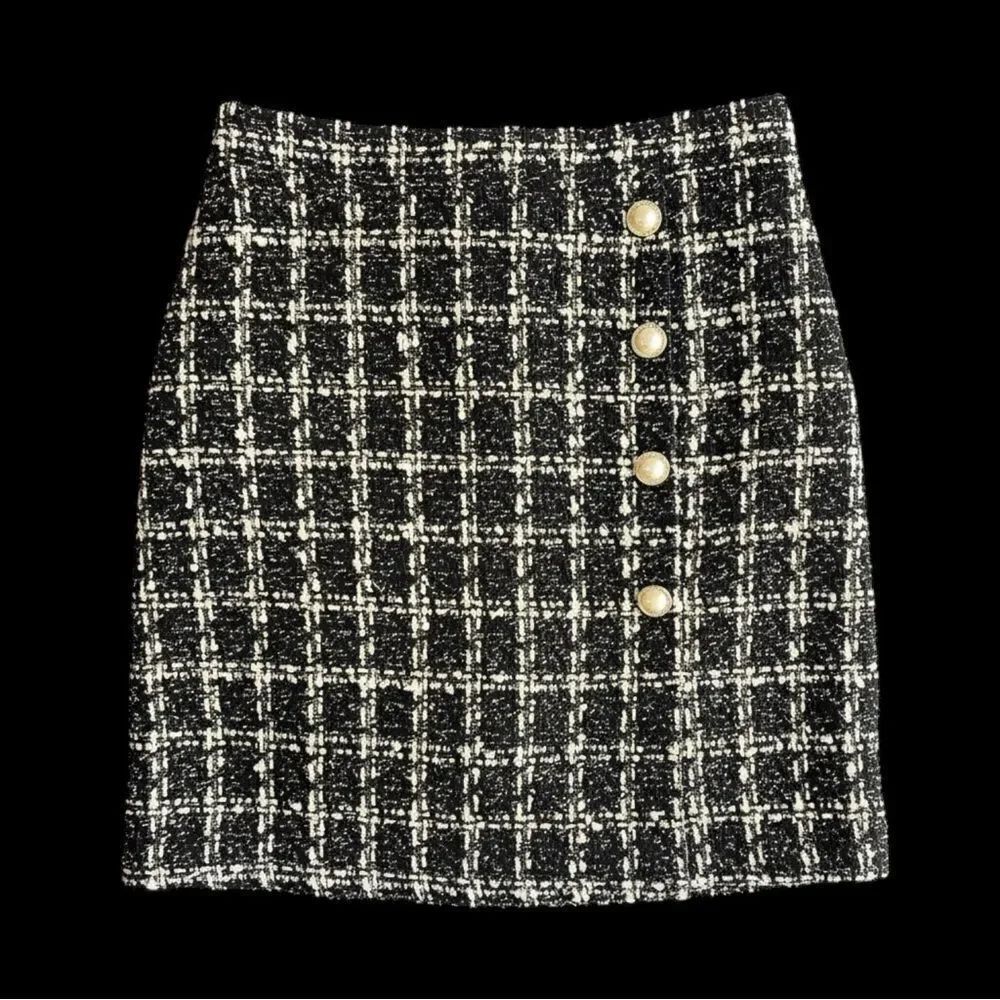 Chic Black and White Tweed Skirt Academia Old Money
